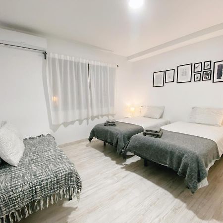 Gmc Turistics - Great Apartment For Groups & Families 马拉加 外观 照片