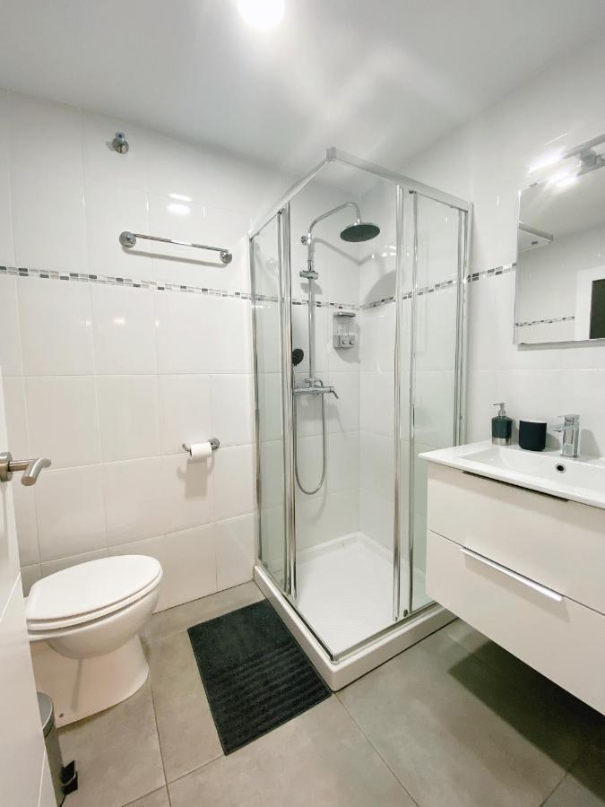 Gmc Turistics - Great Apartment For Groups & Families 马拉加 外观 照片