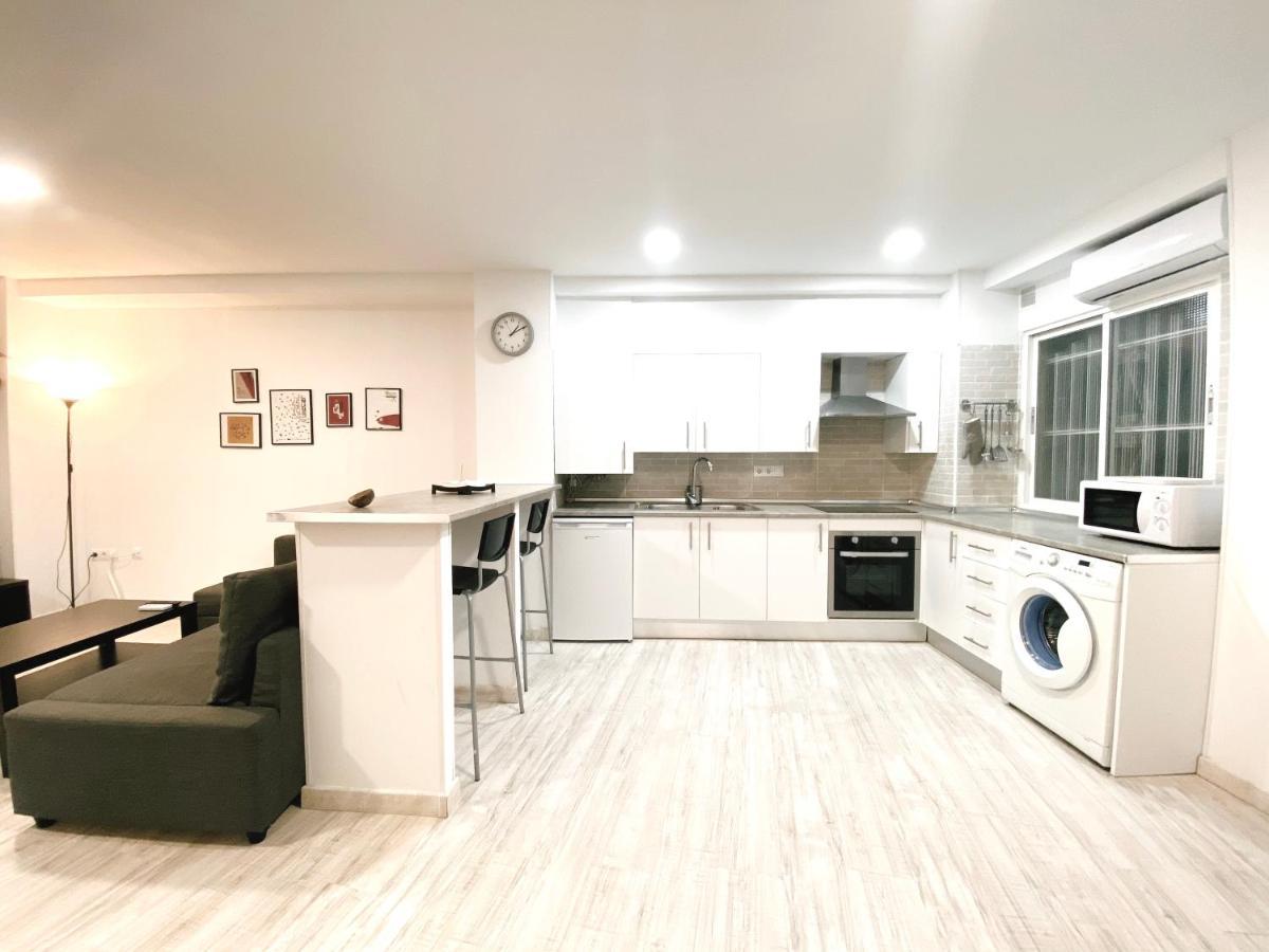 Gmc Turistics - Great Apartment For Groups & Families 马拉加 外观 照片