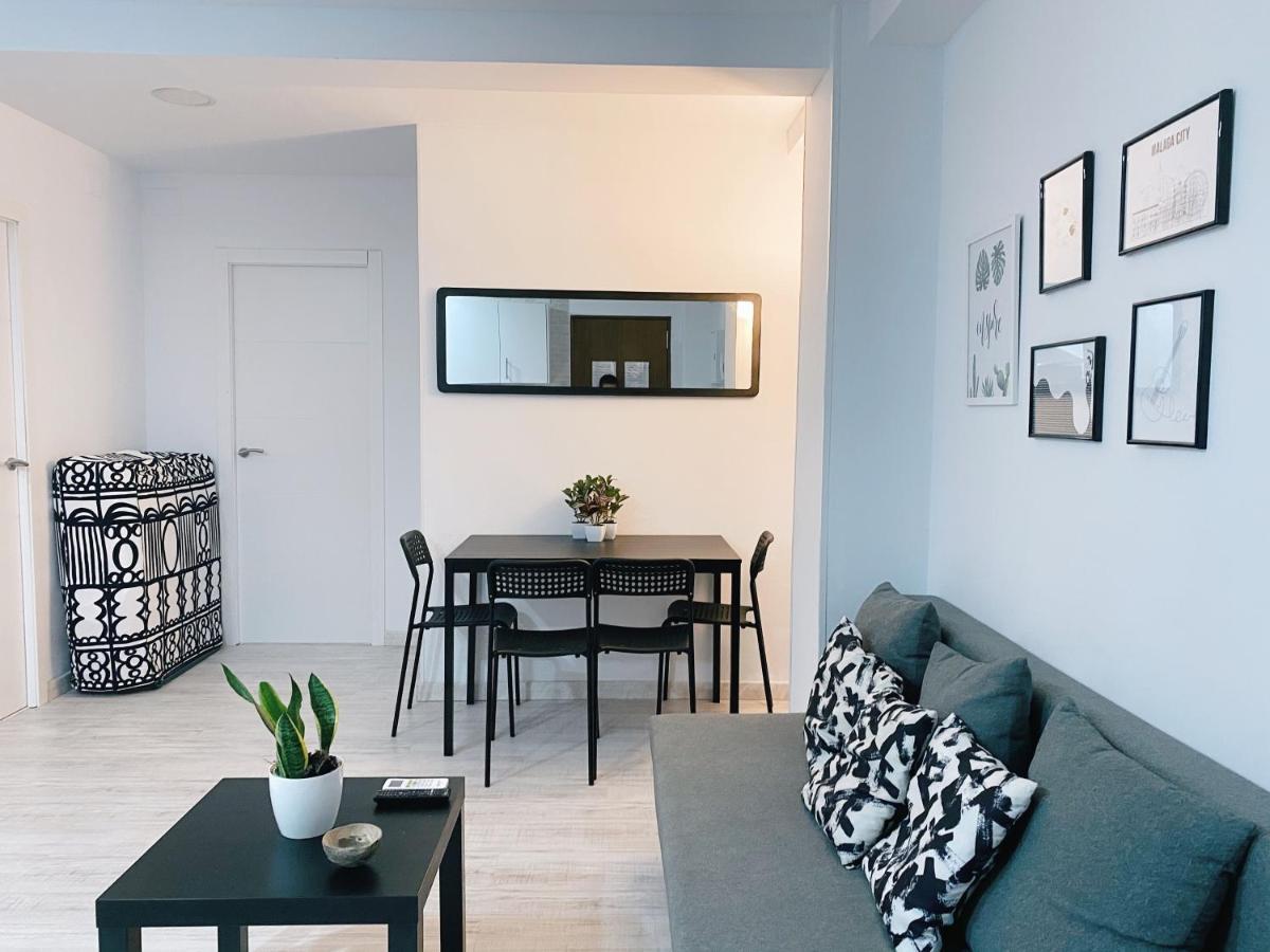 Gmc Turistics - Great Apartment For Groups & Families 马拉加 外观 照片